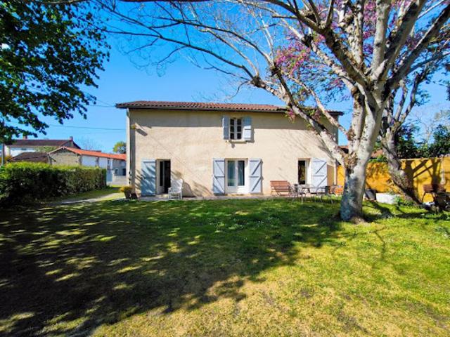 Vente Maison 7 pièces 175 m2 Jû Belloc