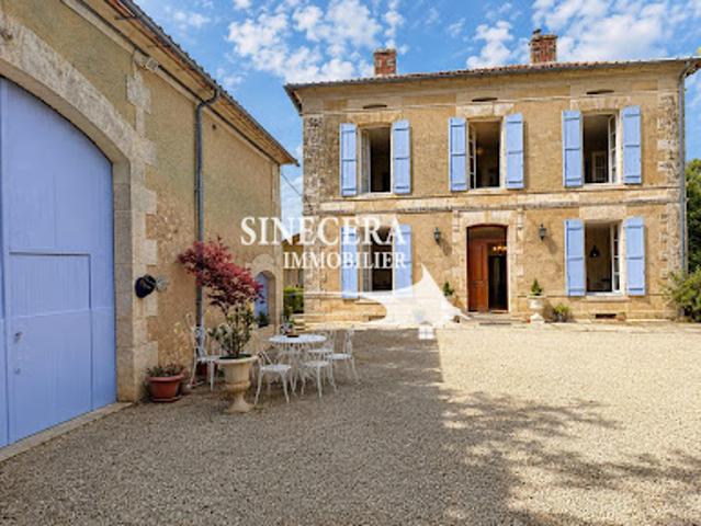 Vente Maison 7 pièces 175 m2 Riberac