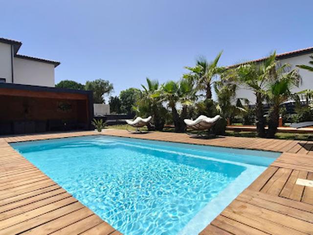 Vente Maison 7 pièces 175 m2 Sainte marie la mer