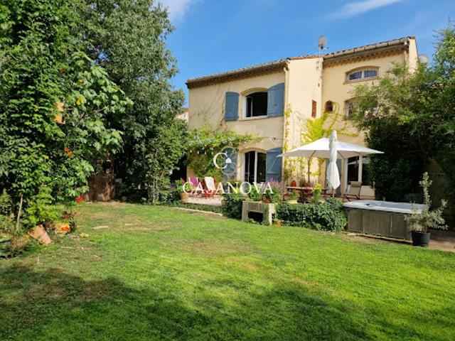 Vente Maison 7 pièces 176 m2 Beziers