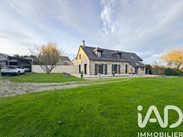 Vente Maison 7 pièces 176 m2 L'Huisserie