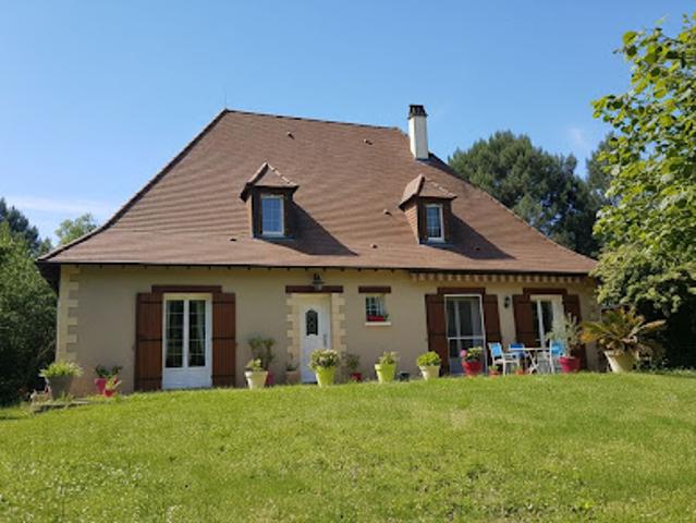 Vente Maison 7 pièces 176 m2 Rouffignac Saint Cernin de Reilhac