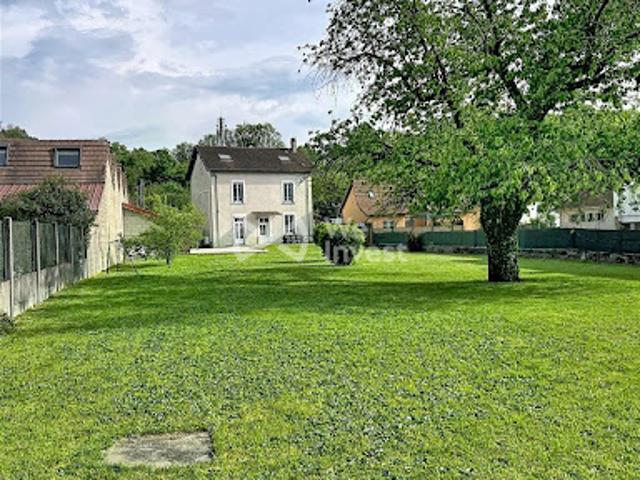 Vente Maison 7 pièces 176 m2 Saint Clair de la Tour