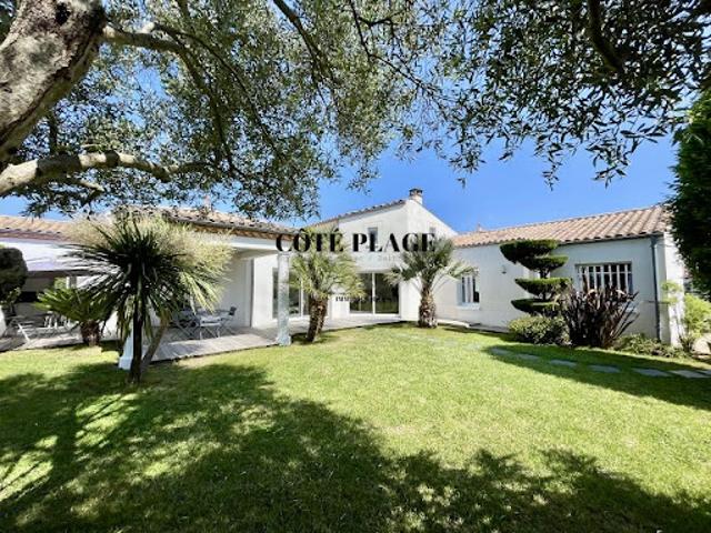 Vente Maison 7 pièces 176 m2 Vaux sur Mer