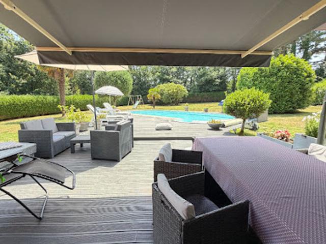 Vente Maison 7 pièces 176.51 m2 Larmor Plage