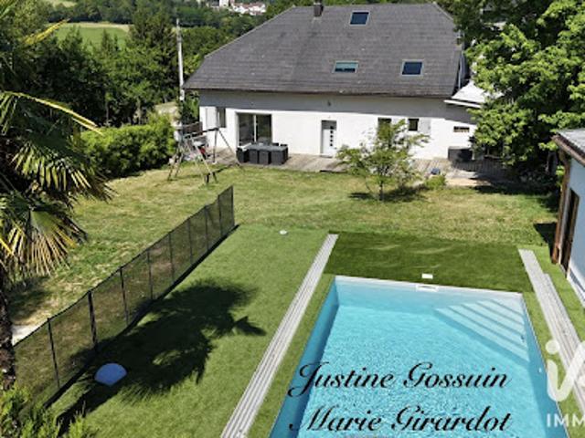 Vente Maison 7 pièces 177 m2 Mésigny