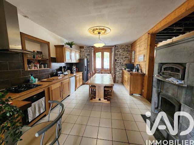 Vente Maison 7 pièces 177 m2 Barcus