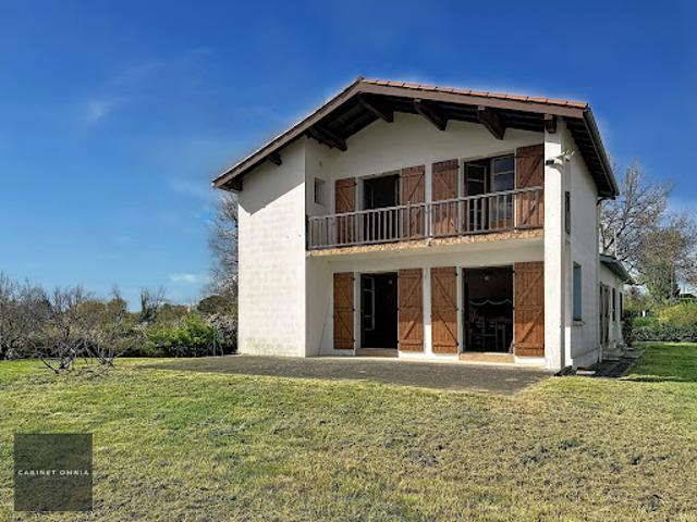 Vente Maison 7 pièces 177.27 m2 Moissac