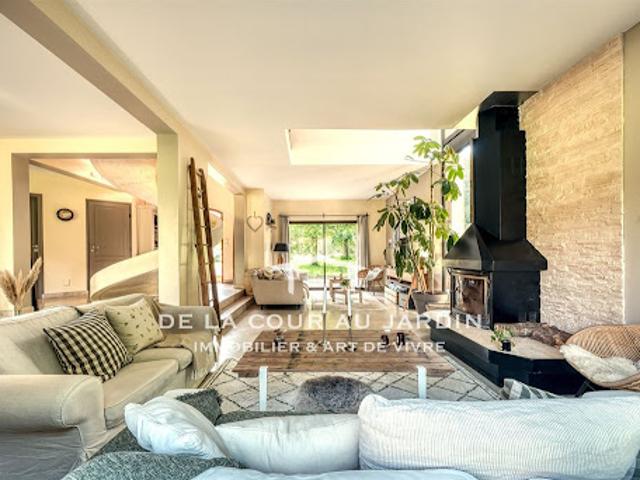 Vente Maison 7 pièces 177.5 m2 La Hauteville