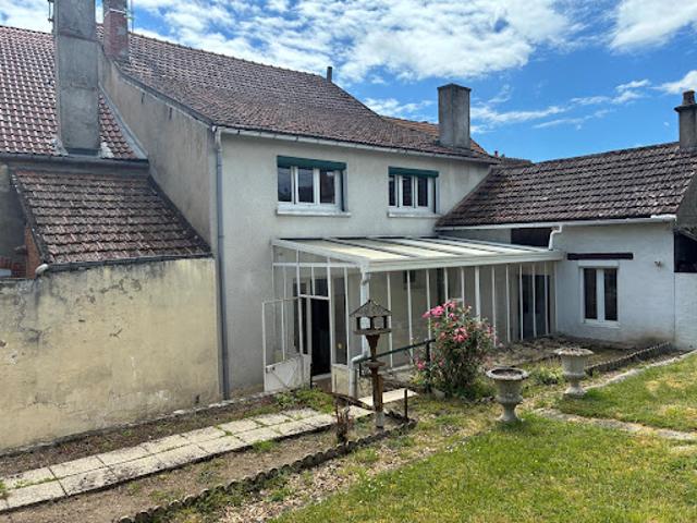 Vente Maison 7 pièces 178 m2 Myennes