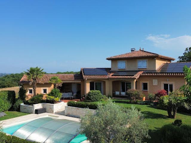 Vente Maison 7 pièces 178 m2 Mirande