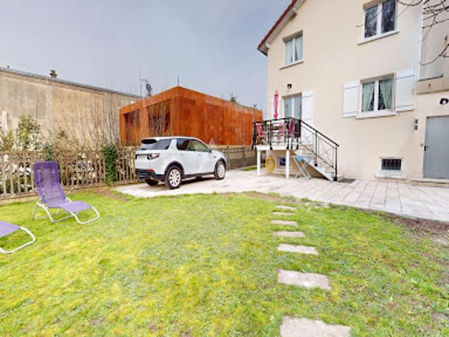 Vente Maison 7 pièces 178 m2 Le Raincy