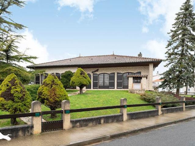 Vente Maison 7 pièces 179 m2 Marennes Hiers Brouage