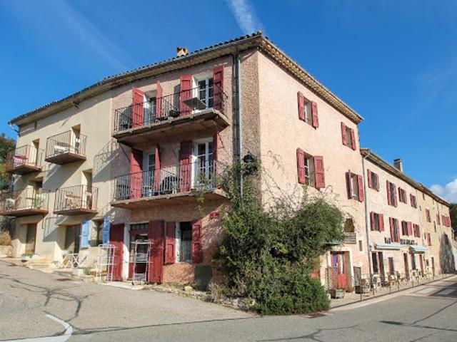 Vente Maison 7 pièces 179 m2 Aurel