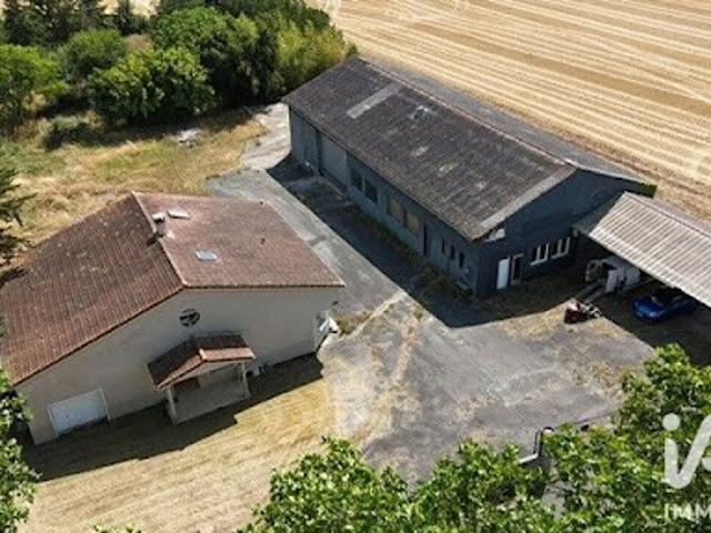 Vente Maison 7 pièces 179 m2 Bernay Saint Martin