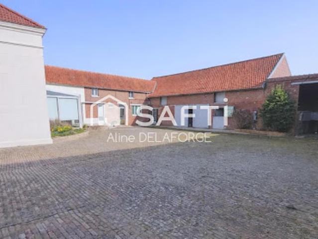 Vente Maison 7 pièces 179 m2 Berneville