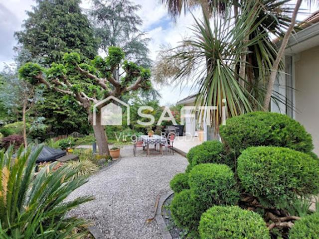 Vente Maison 7 pièces 179 m2 Lons