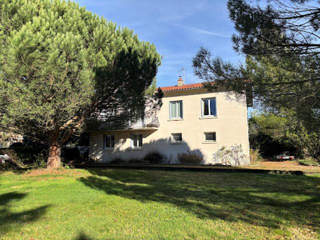 Vente Maison 7 pièces 170 m2 Annonay