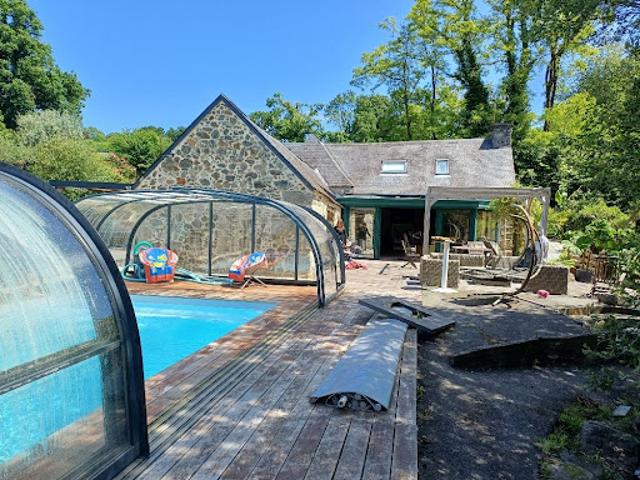 Vente Maison 7 pièces 170 m2 Callac de bretagne