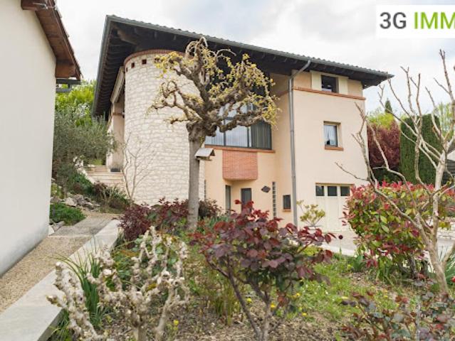 Vente Maison 7 pièces 170 m2 Castelnau Montratier