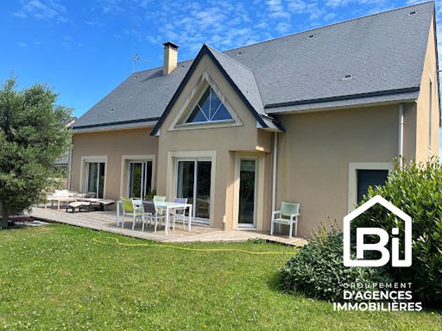 Vente Maison 7 pièces 170 m2 Colleville Montgomery