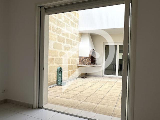 Vente Maison 7 pièces 170 m2 Coutras
