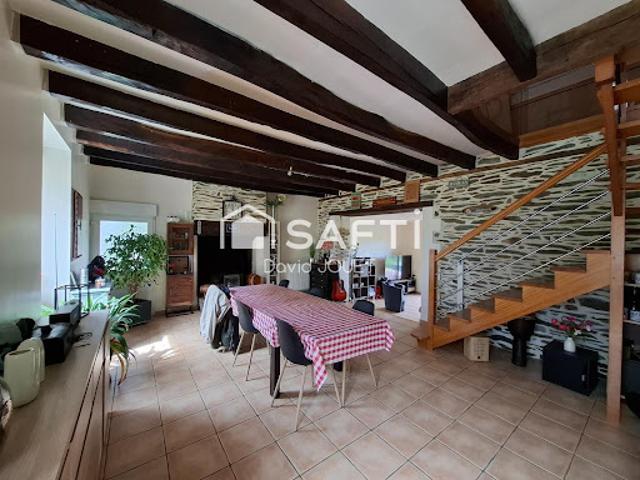 Vente Maison 7 pièces 170 m2 Crédin