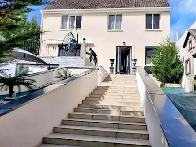 Vente Maison 7 pièces 170 m2 Fosses