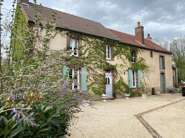 Vente Maison 7 pièces 187 m2 Parly