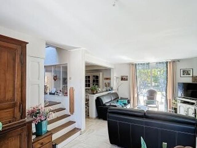 Vente Maison 7 pièces 170 m2 Pringy