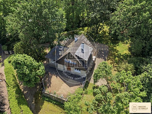 Vente Maison 7 pièces 170 m2 Rueil Malmaison