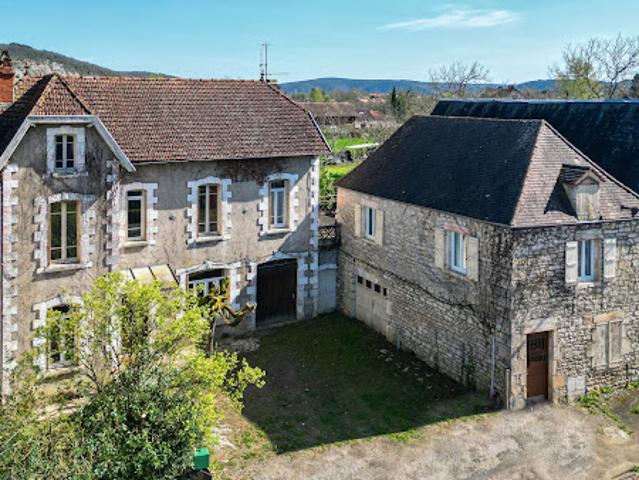Vente Maison 7 pièces 170 m2 Souillac