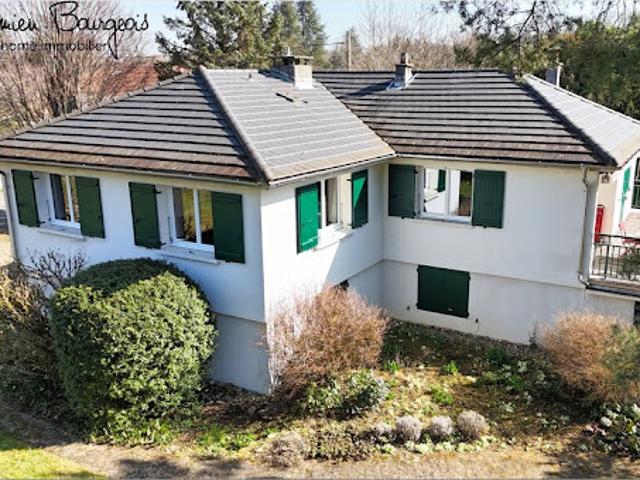 Vente Maison 7 pièces 171 m2 Saint Genis Pouilly