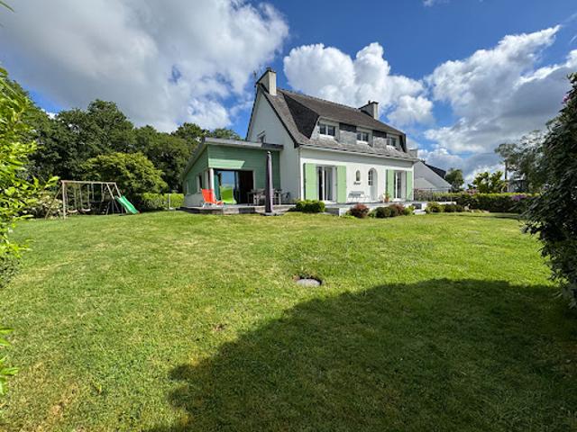 Vente Maison 7 pièces 172 m2 Saint Evarzec