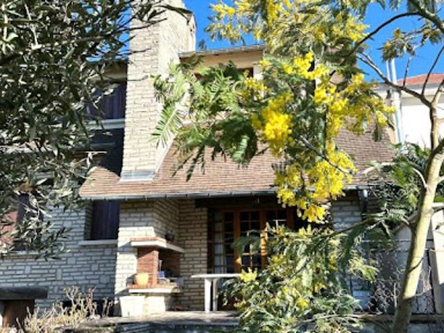 Vente Maison 7 pièces 172 m2 Savigny sur Orge
