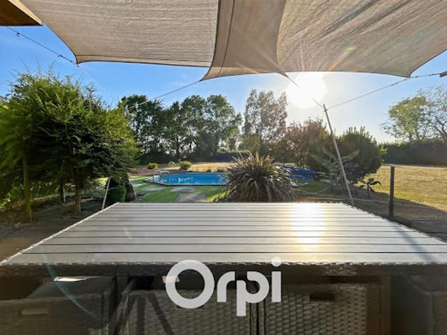 Vente Maison 7 pièces 172 m2 Tallud Sainte Gemme