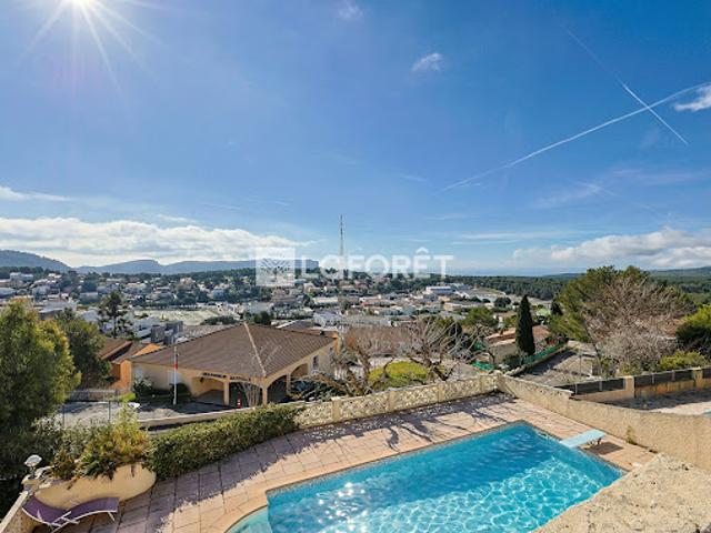 Vente Maison 7 pièces 172.88 m2 Carnoux en Provence