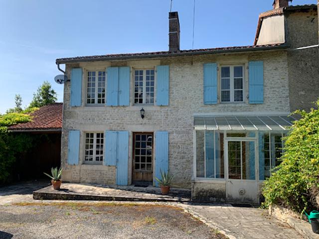 Vente Maison 7 pièces 173 m2 Poursac