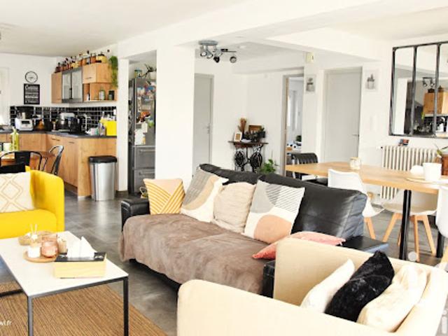 Vente Maison 7 pièces 173 m2 Saint Jory