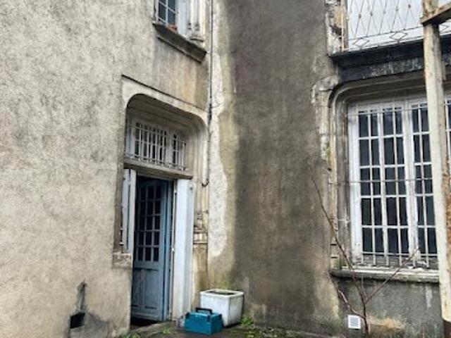 Vente Maison 7 pièces 184 m2 Clamecy