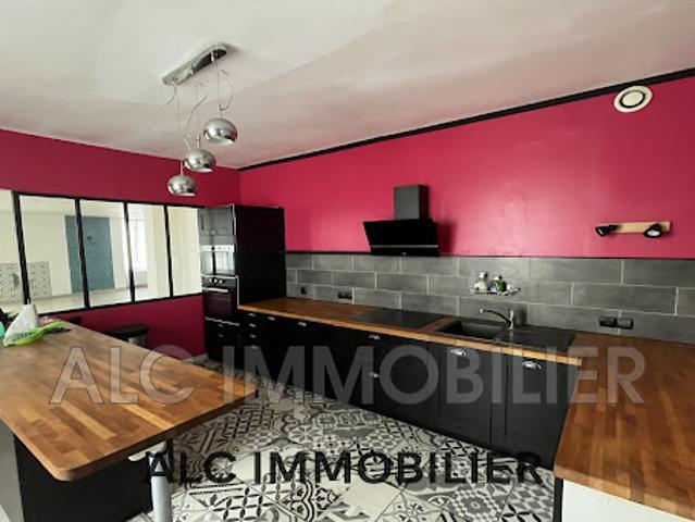 Vente Maison 7 pièces 184 m2 La Fresnaye sur Chédouet