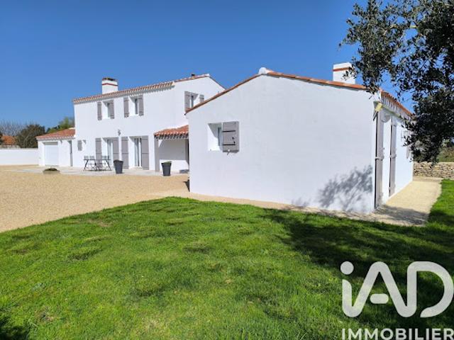 Vente Maison 7 pièces 184 m2 Puyravault
