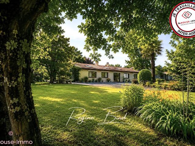 Vente Maison 7 pièces 185 m2 Arsac