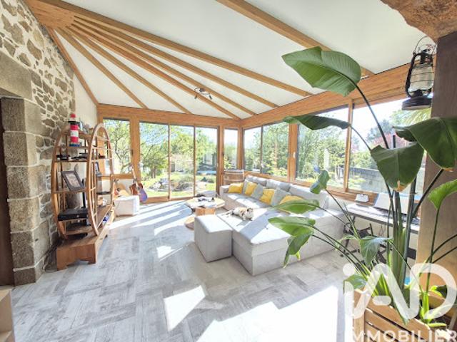 Vente Maison 7 pièces 185 m2 Bellevigny