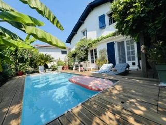 Vente Maison 7 pièces 185 m2 Biarritz
