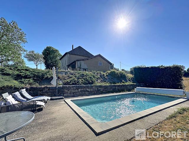Vente Maison 7 pièces 185 m2 Bourgoin Jallieu