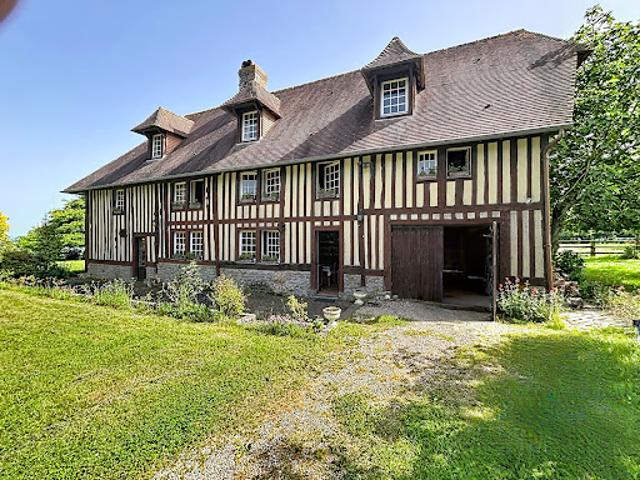 Vente Maison 7 pièces 185 m2 Castillon en Auge