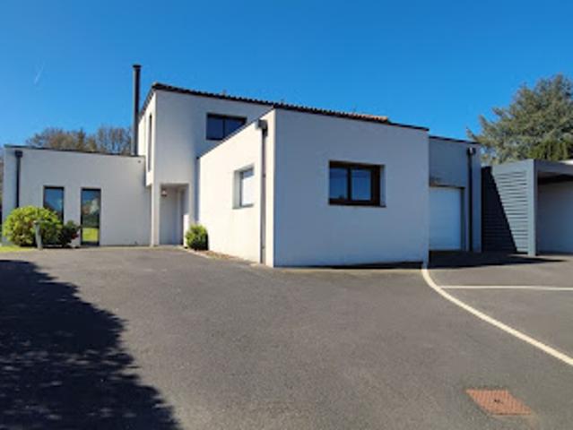 Vente Maison 7 pièces 185 m2 Chavagnes en Paillers
