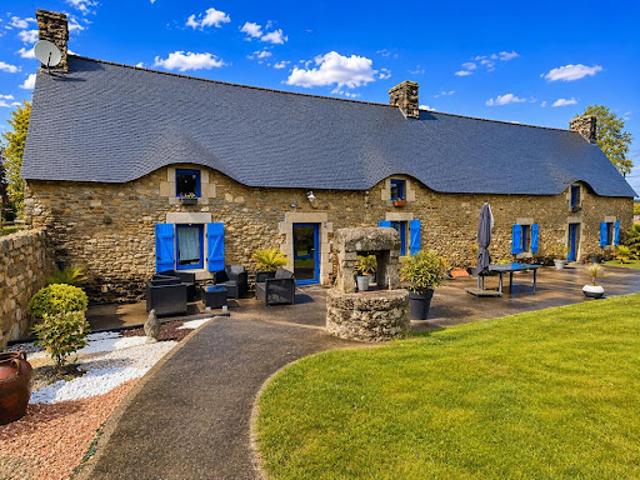 Vente Maison 7 pièces 185 m2 Cléguer
