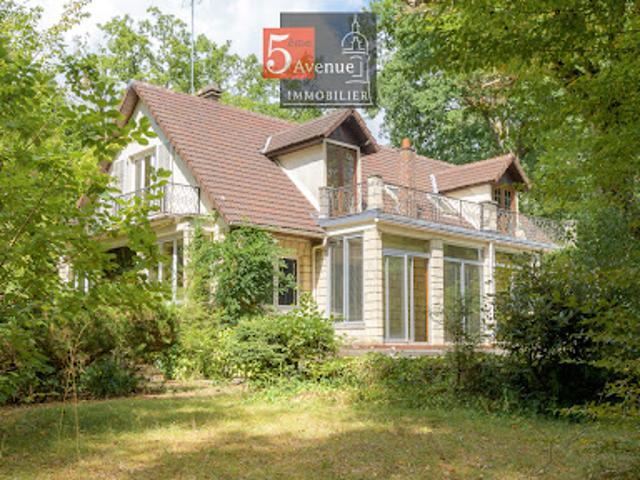 Vente Maison 7 pièces 185 m2 Lamorlaye